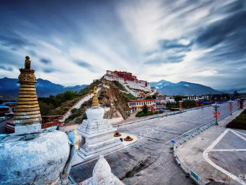 【布達拉宮一日遊】布達拉宮景點美食大揭秘