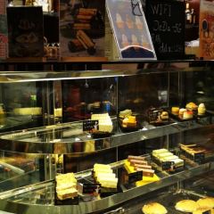 DongHai Cafe User Photo