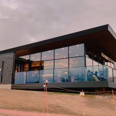 Starbucks Coffee - Toyama Kansui Park ảnh của người dùng