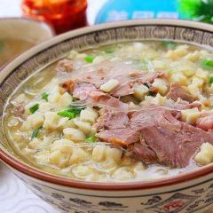 Sanguxiangniuyangroupaomo (liquan) User Photo