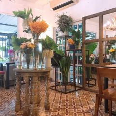 Woo Cafe-Art Gallery-Lifestyle Shop User Photo