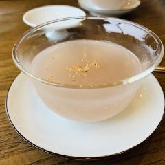 雷峰塔·藕香居餐厅 User Photo