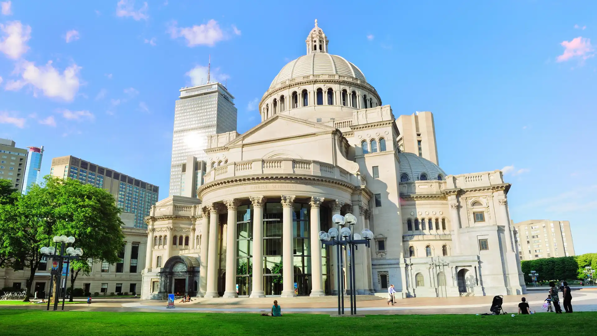 The First Church of Christ, Scientist 주변 호텔