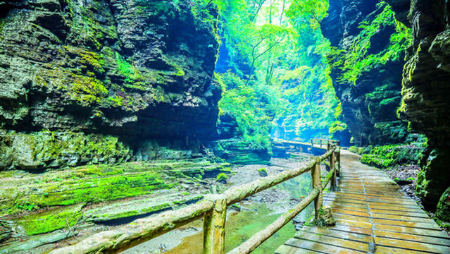 Gucheng Mountain-Qili Gorge Scenery Spot