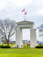 Peace Arch Provincial Park