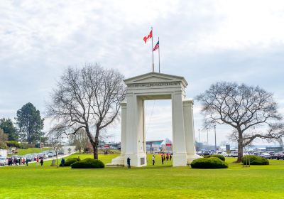 Peace Arch Provincial Park