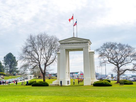 Peace Arch Provincial Park