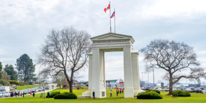 和平拱門國際公園