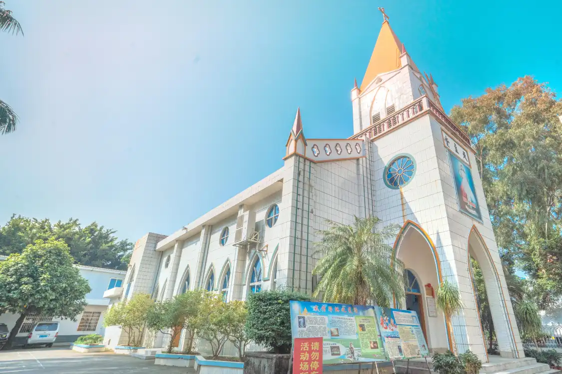 Hotels near Catholic Church