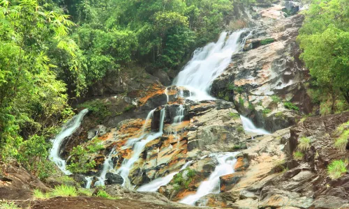 Wat Namtok Tone Nga Chang