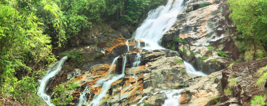 Wat Namtok Tone Nga Chang