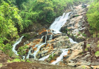 Wat Namtok Tone Nga Chang