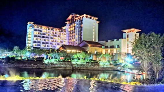 Fuli Nankun Mountain Hot Springs Valley