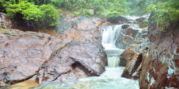 Than Mayom Waterfall