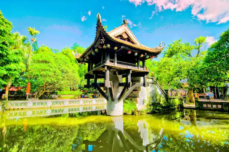 Hotels in Quan Ba Dinh