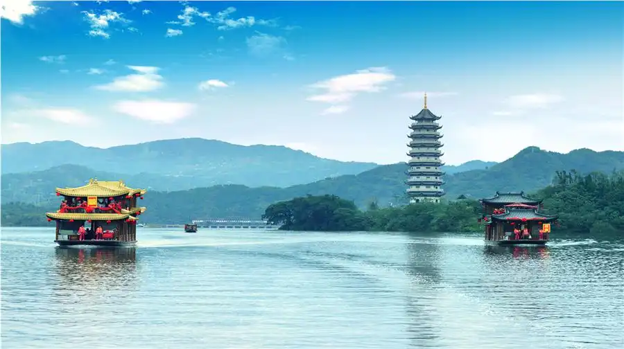 한펑 호수 주변 호텔