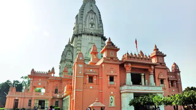 Hotels near Banaras Hindu University