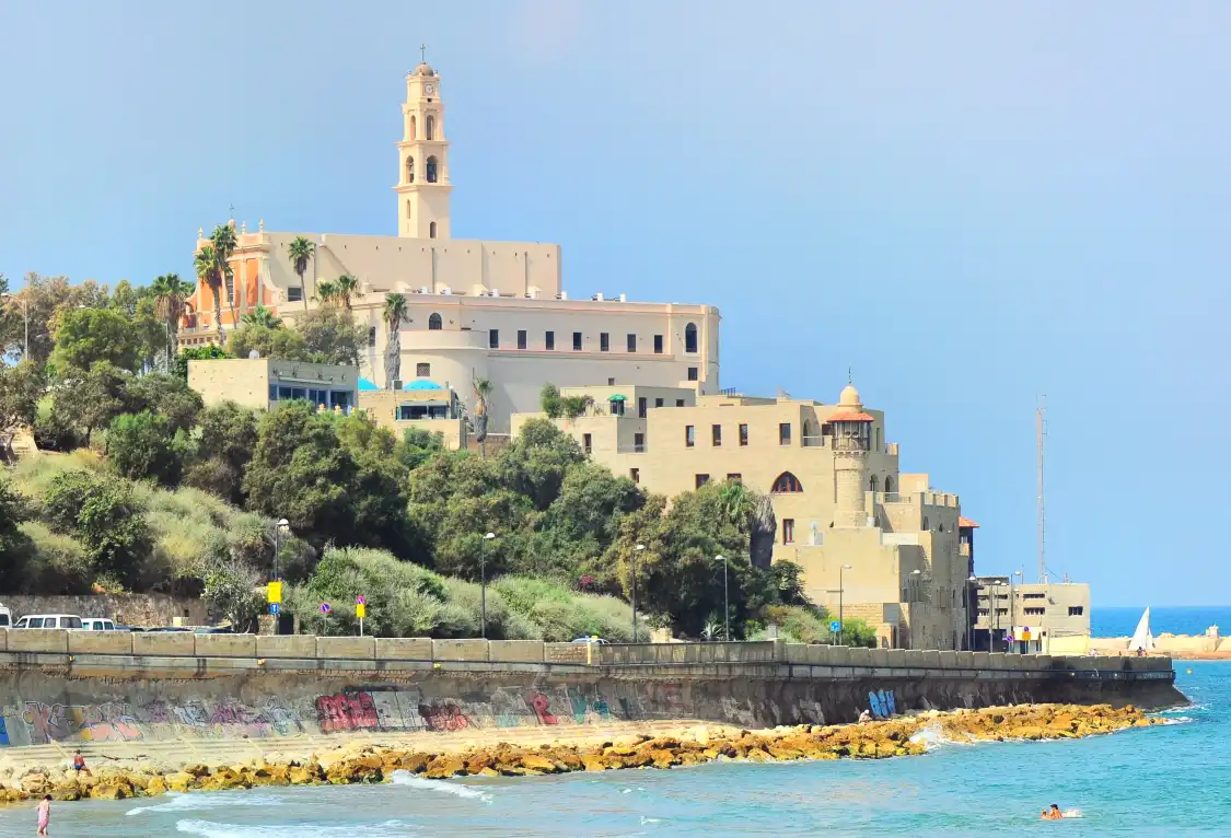 Hotels near St. Peter's Church