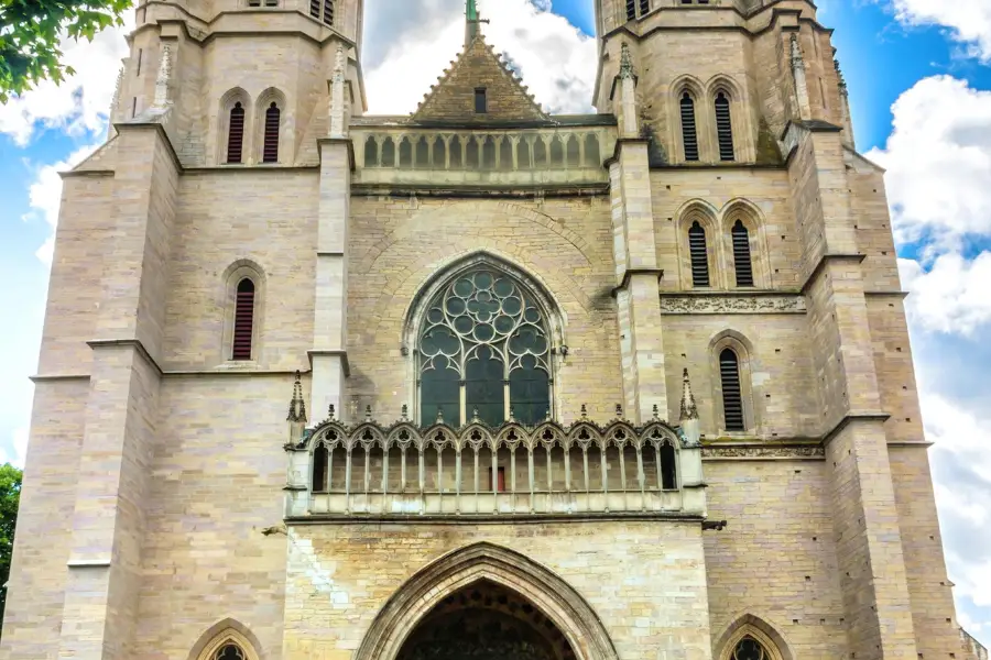 Cathedrale Saint-Benigne de Dijon