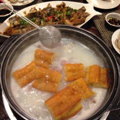 粥底火锅(滨江路店) User Photo
