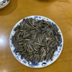 龙虎山鸿运土菜馆 User Photo