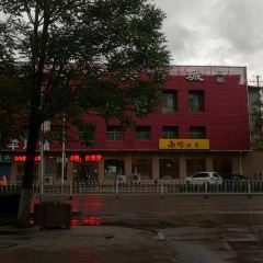 庆义久美食城 User Photo