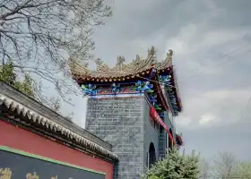 Lingshan Temple