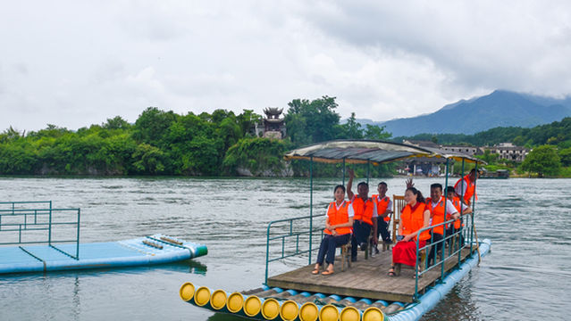 Rafting in Xuancheng