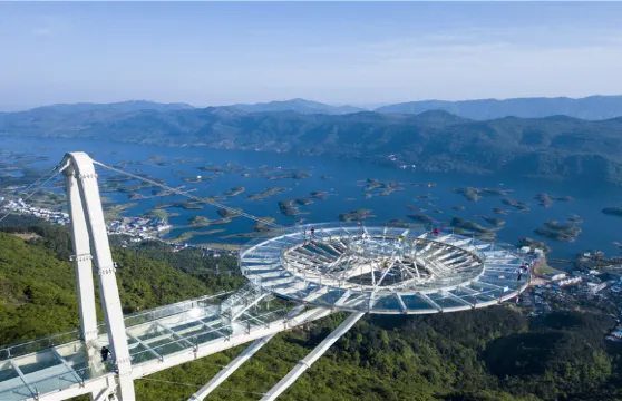 天空之城門票 + 來回纜車票（天空之鏡 + 叢林穿越）成人