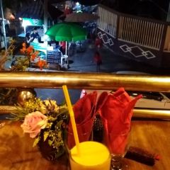 White Rose張用戶圖片