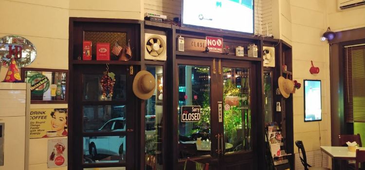BBB Bar and Restaurant
