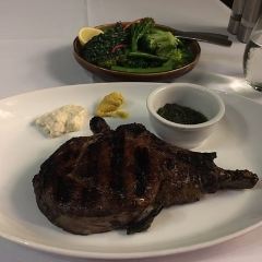Moo Moo The Wine Bar and Grill 여행 사진
