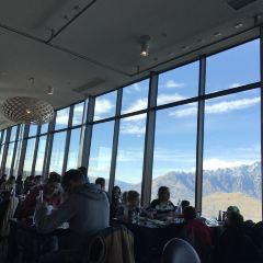 Stratosfare Restaurant & Bar 여행 사진