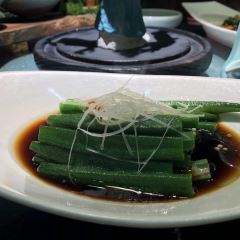 ZI FEI User Photo