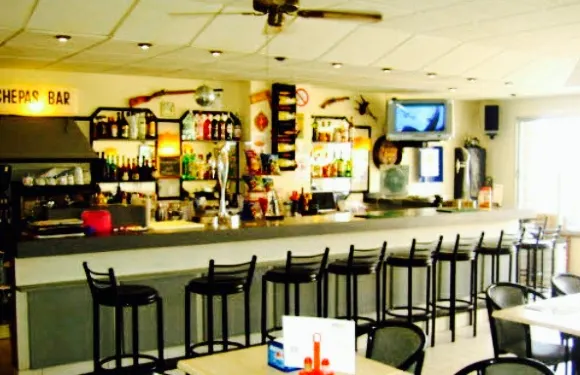 Chepas Bar Cafe