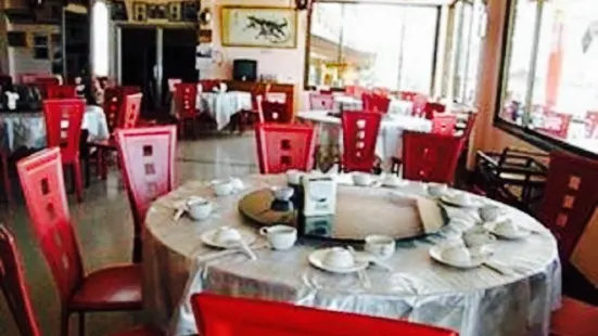 Maesalong Villa Restaurant