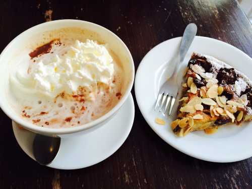 Mamie Gateaux