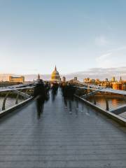 Millennium Bridge