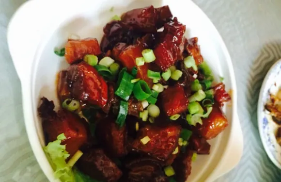 小草房(向陽路店)