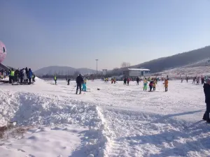 Lotus Hill Ski Resort