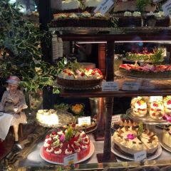 Hopetoun Tea Rooms est. 1892 (TM) User Photo