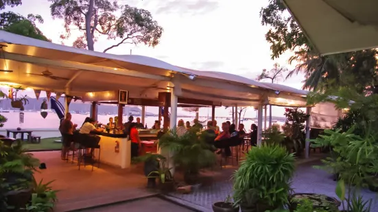 Ao Chalong Yacht Club Restaurant