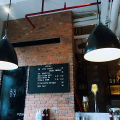 Beef & Liberty ( Shanghai Centre ) Burgers User Photo