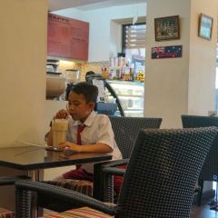Bemo Corner Coffee Shop User Photo