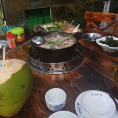 金岷坊椰子鸡餐厅(河西路店) User Photo