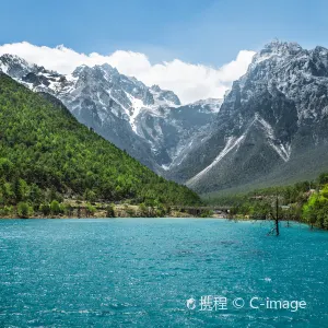 玉龍雪山