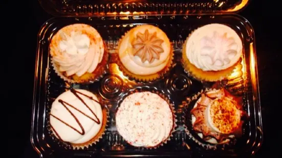 Sugardarlings Cones and Cupcakes
