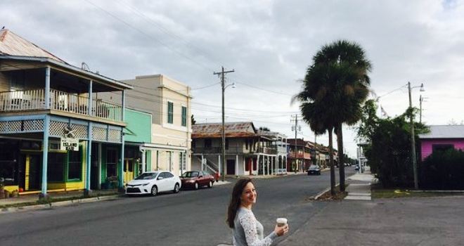 1842 Daily Grind & Mercantile