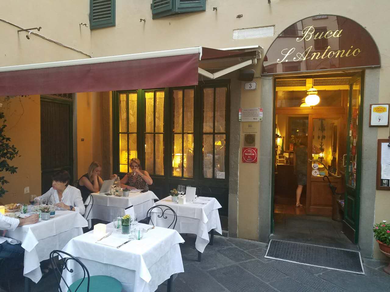 Buca di Sant'Antonio restaurants, addresses, phone numbers, photos, real  user reviews, Via della Cervia, 3, 55100 Lucca, Italy, Lucca restaurant  recommendations - Trip.com