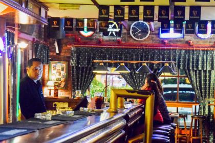 Shamrock Irish Bar KK Waterfront